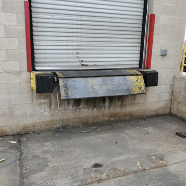 Loading Dock Levelers